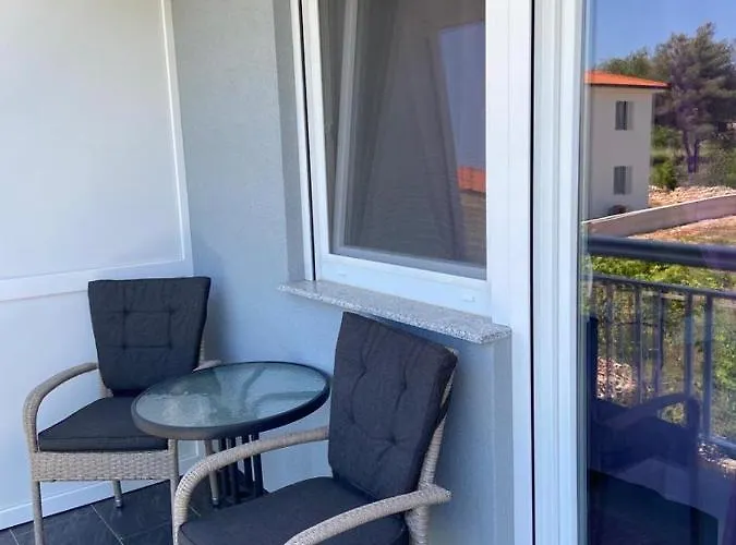 Bolero - Obiteljski Odmor *