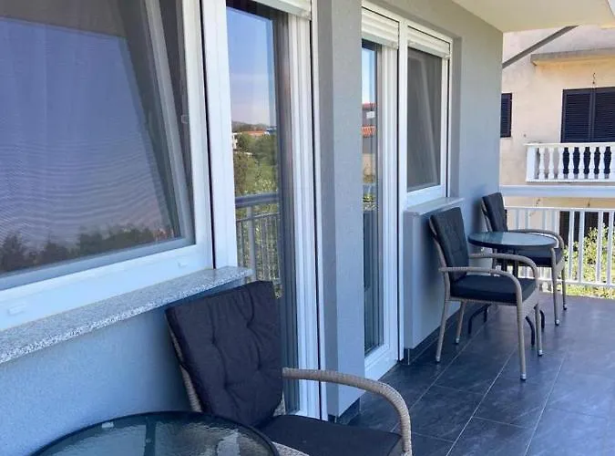 Bolero - Obiteljski Odmor Vodice