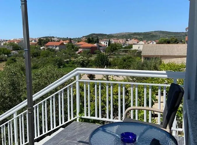 Bolero - Obiteljski Odmor 아파트 *